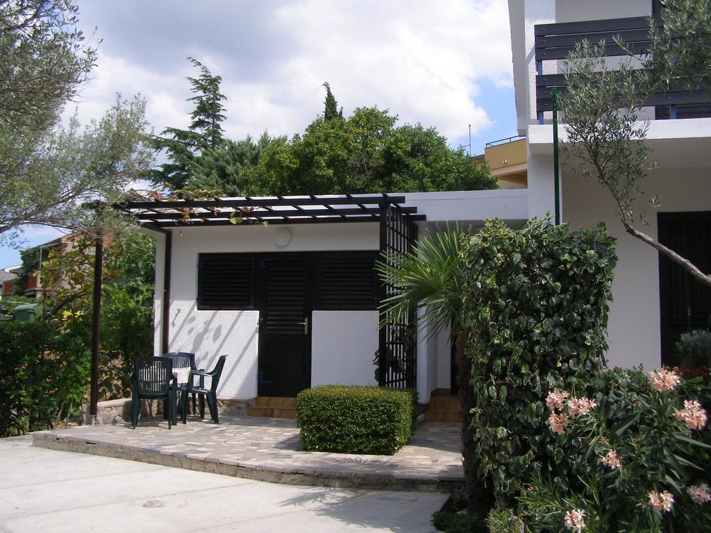 Apartments Dunoti Veglia Cameră foto